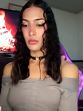 Lanna hott  online show from 10.11.25