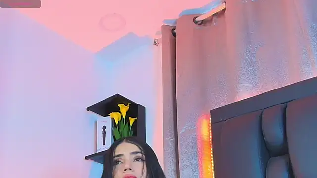 Snapshot of SaraRoy_ chatting on 07.08.26 SaraRoy online show from 07.08.26