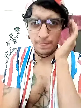 Snapshot of ale3J4a chatting on 04.20.26 ale3J4a online show from 04.20.26