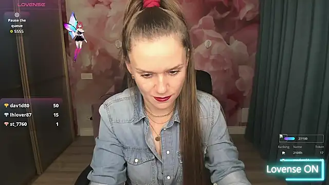 AriaGray online show from 10.29.25