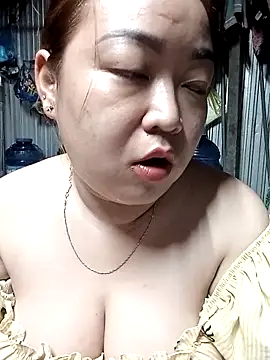 VyOanh2K online show from 11.03.25