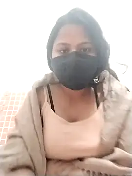 Snapshot of Sapna-80 chatting on 12.12.24 Sapna-80 online show from 12.12.24