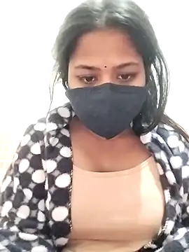 Snapshot of Sapna-80 chatting on 12.22.24 Sapna-80 online show from 12.22.24