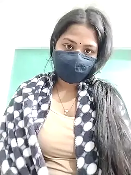 Snapshot of Sapna-80 chatting on 12.25.24 Sapna-80 online show from 12.25.24