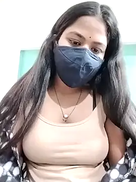 Snapshot of Sapna-80 chatting on 12.29.24 Sapna-80 online show from 12.29.24