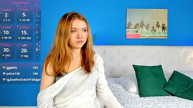 Eva  Lewis online show from 03.18.25