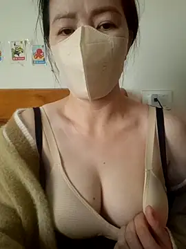 Susu204 online show from 12.20.24