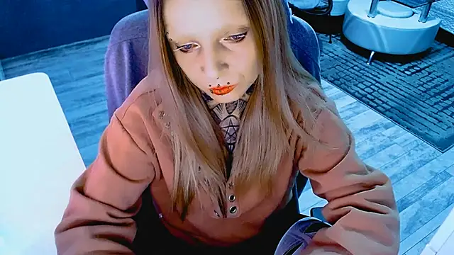 InesGold online show from 04.14.26