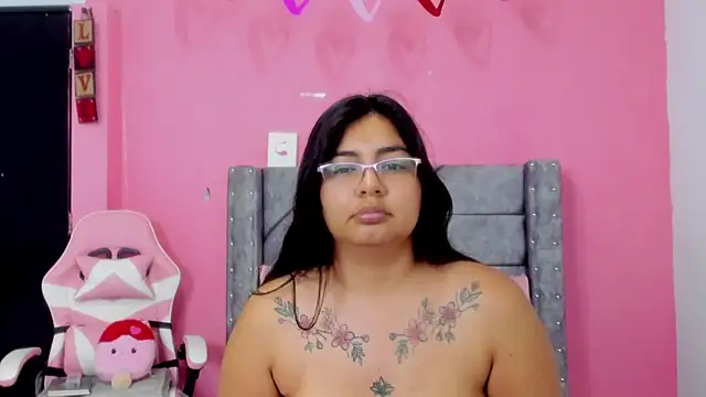 Snapshot of LaylaHolmes chatting on 03.21.26 LaylaHolmes online show from 03.21.26