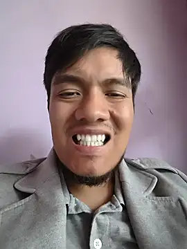 Andyykendalll online show from 04.17.26