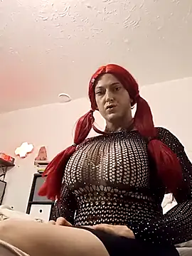Snapshot of sissytrapdolly24 chatting on 09.12.25 sissytrapdolly24 online show from 09.12.25