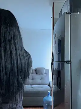 Snapshot of Sara_luna_ chatting on 01.04.25 Sara luna  online show from 01.04.25