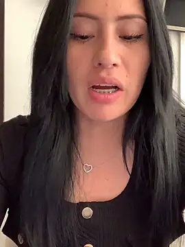 Snapshot of Sara_luna_ chatting on 03.07.25 Sara luna  online show from 03.07.25