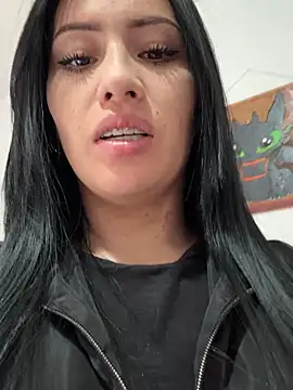 Snapshot of Sara_luna_ chatting on 03.12.25 Sara luna  online show from 03.12.25