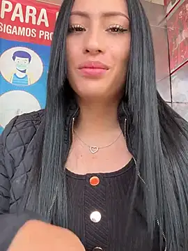 Snapshot of Sara_luna_ chatting on 03.21.25 Sara luna  online show from 03.21.25