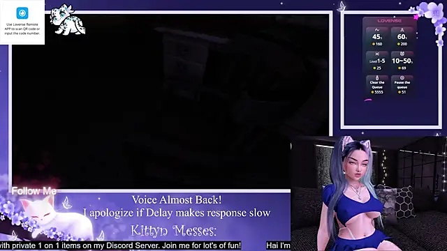 Snapshot of SassyKittyn chatting on 10.22.25 SassyKittyn online show from 10.22.25