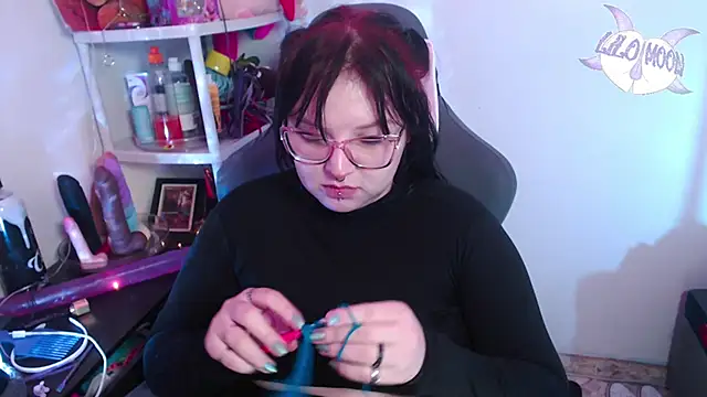 LiloMoon69 online show from 01.21.25