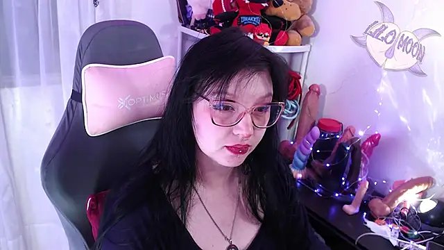 LiloMoon69 online show from 02.24.26