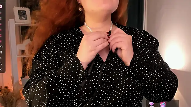Lana Bananass online show from 06.06.26