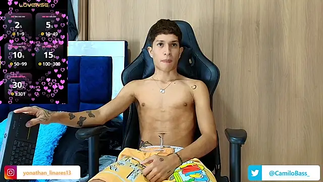  CamiloBass online show from 11.06.25