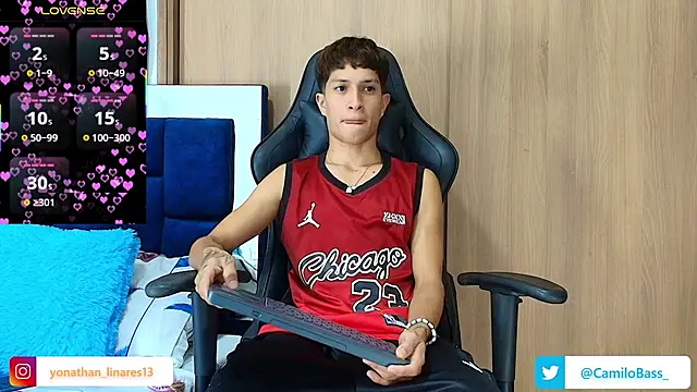  CamiloBass online show from 11.26.25