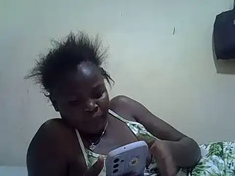 pretty vivy online show from 02.18.25