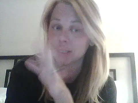 burrkitty online show from 11.19.25