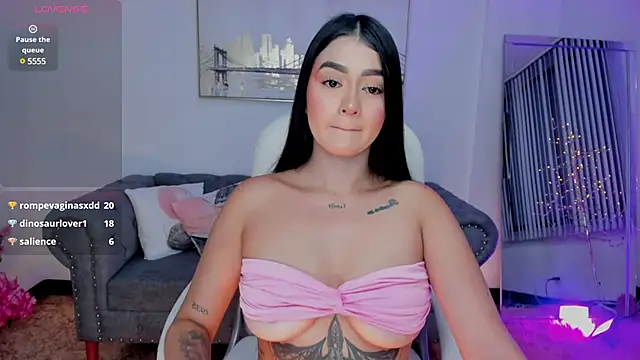 amelie jhons online show from 01.14.25