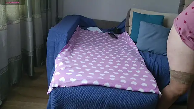 Snapshot of MilaaMilaa chatting on 02.27.25 MilaaMilaa online show from 02.27.25