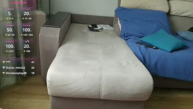 Snapshot of MilaaMilaa chatting on 03.08.25 MilaaMilaa online show from 03.08.25