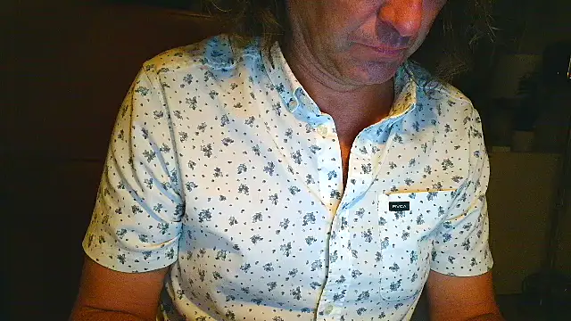 Snapshot of costanza7070 chatting on 04.19.26 costanza7070 online show from 04.19.26