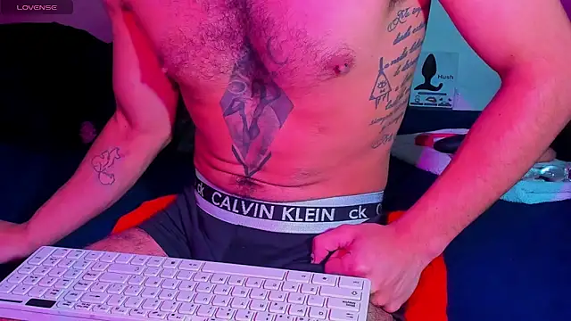 Piggy Eddy online show from 02.21.26