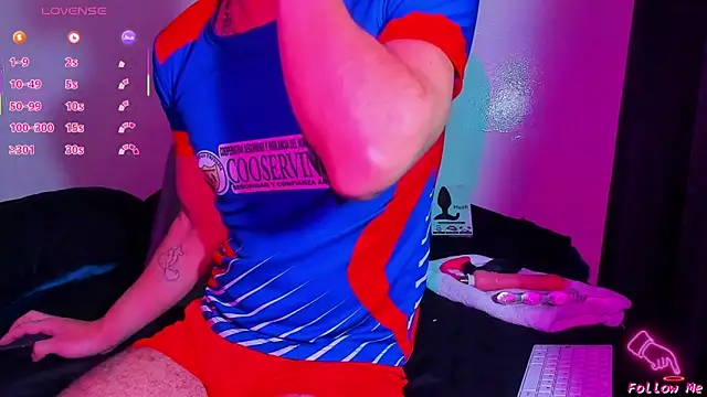 Piggy Eddy online show from 02.23.26