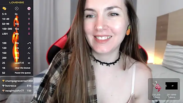 Snapshot of Naughty_Annn chatting on 05.18.26 Naughty Annn online show from 05.18.26