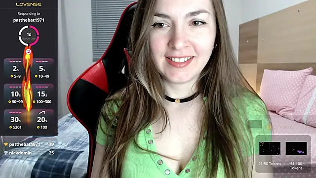 Snapshot of Naughty_Annn chatting on 06.19.26 Naughty Annn online show from 06.19.26