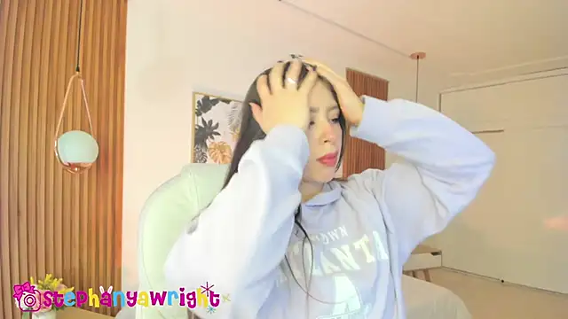 TiffanyWright online show from 03.22.25