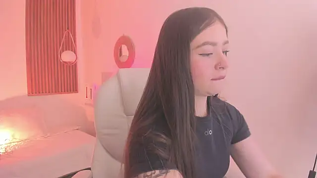 TiffanyWright online show from 09.23.25