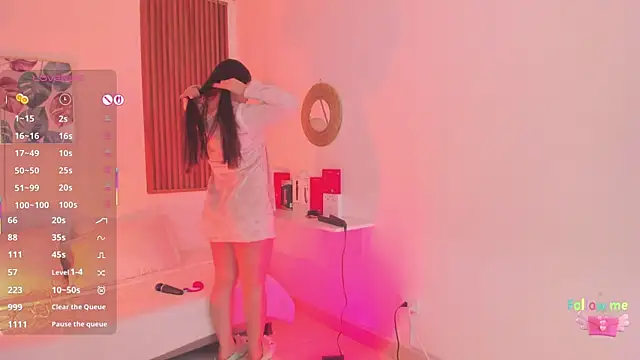 TiffanyWright online show from 11.16.25