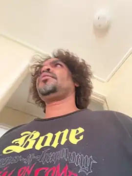 Wazz Handsome online show from 05.25.26