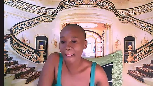 Snapshot of EbonyOlive69 chatting on 05.18.26 EbonyOlive69 online show from 05.18.26