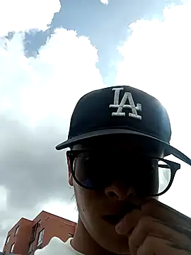 Cuervo maniaco online show from 12.02.24