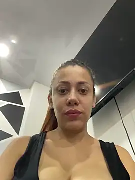 AnnbellaRosse online show from 03.18.25