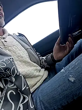 Fragolina73- online show from 11.09.25