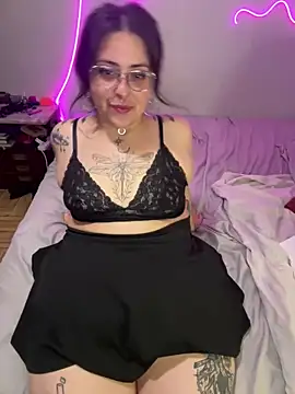 Mizztikaa online show from 02.07.25