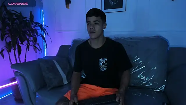 Rob saenz  online show from 12.22.25