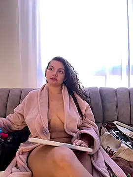 Snapshot of eva_y_marcelo chatting on 11.27.25 eva y marcelo online show from 11.27.25