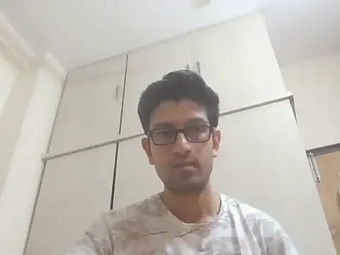 Snapshot of arjun_077 chatting on 10.14.25 arjun 077 online show from 10.14.25