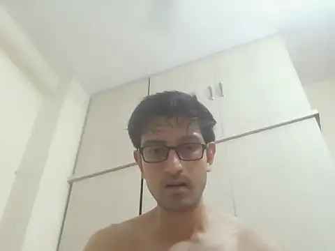 Snapshot of arjun_077 chatting on 11.01.25 arjun 077 online show from 11.01.25