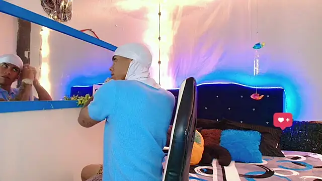 Damian latinxxx online show from 02.11.25