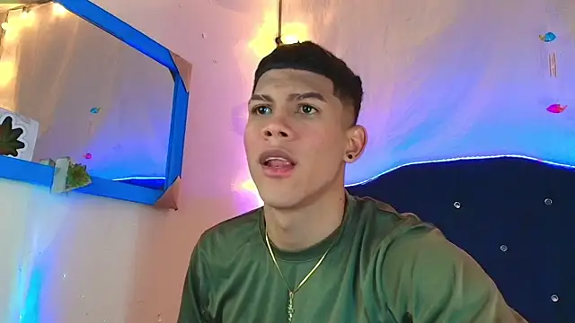 Damian latinxxx online show from 02.13.25